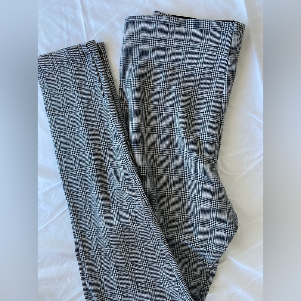 Zara houndstooth pattern stretchy leggings size M can fit small too - Picture 5 of 13